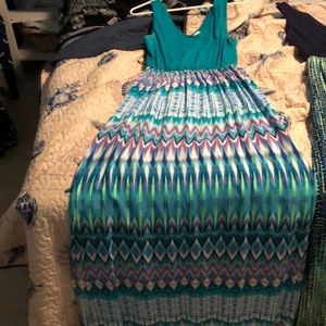 Summer dress size M (8-10)